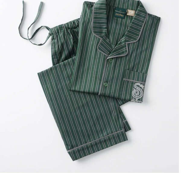 Harry Potter™ Slytherin™ House Pajama Set