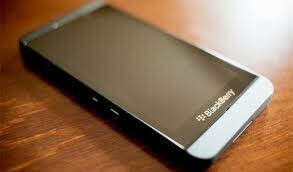 blackBerry z30