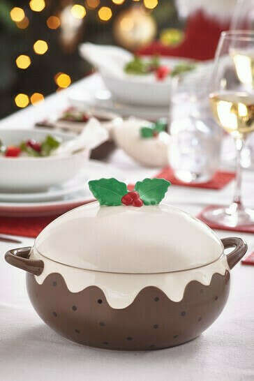 Lidded casserole dish Christmas Pudding