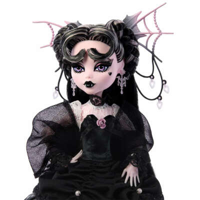 Monster High Draculaura Vampire Heart Doll