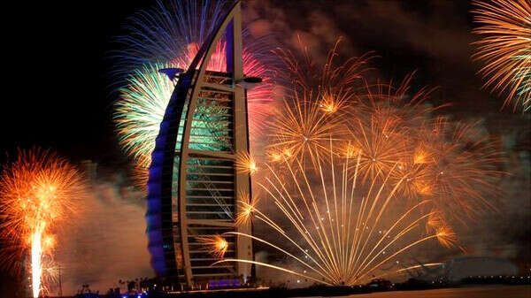 Увидеть новогодний салют в Дубае!