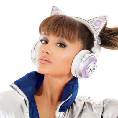 Brookstone Ariana Grande Edition Headset