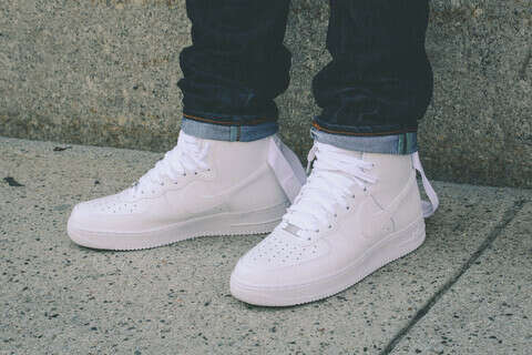 Nike Air Force 1 Mid White