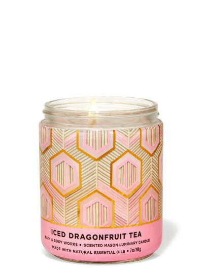 Bath and body works Iced Dragonfruit Candle