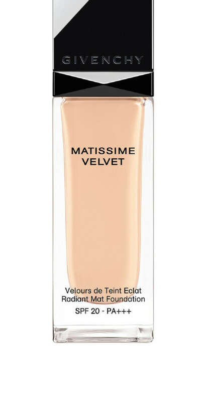 Givenchy Matissime Velvet Fluid SPF20