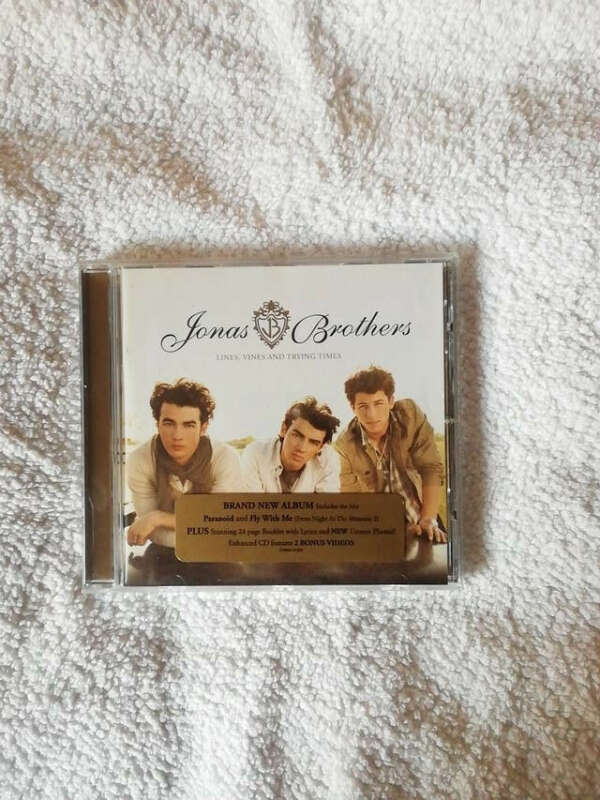 Jonas Brothers - Lines Vines & Trying Times CD