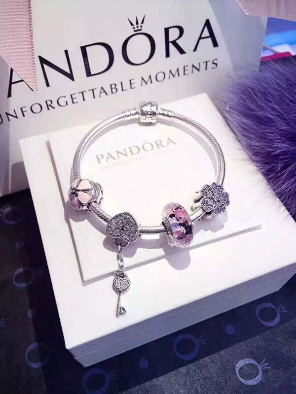 Браслет Pandora