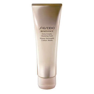 Магазин косметики Shiseido Benefiance Creamy Cleansing Foam