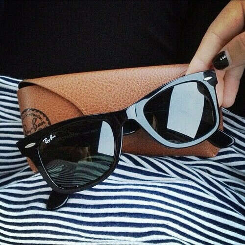 Ray ban