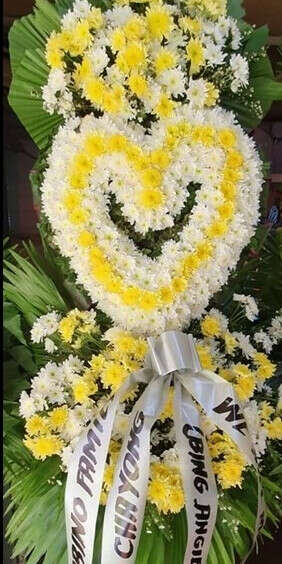 yellow & white stand | mscpFuneral Flowers Philippines