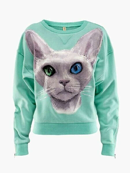 Мятный свитер с кошкой