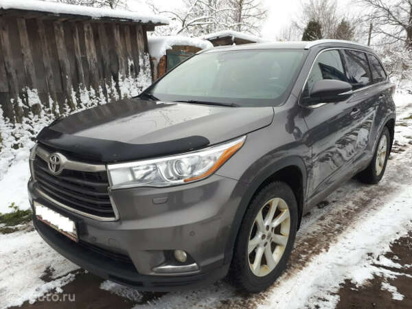 Toyota Highlander III (U50)