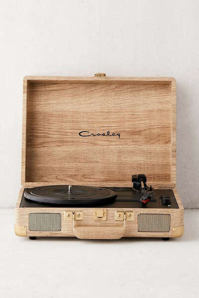 Crosley UO Exclusive Cruiser Wood Bluetooth Record Player
