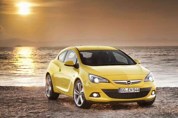 opel astra gtc