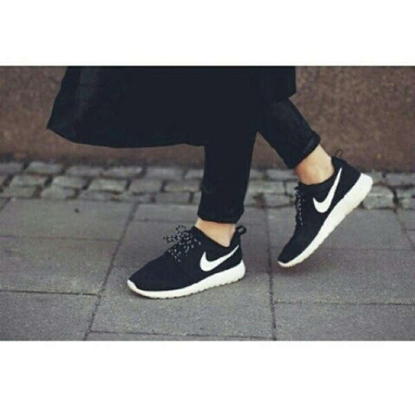 Nike Roche Run