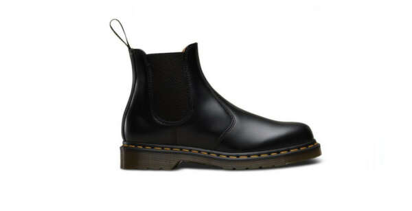 Dr. Martens 2976 Leather Chelsea Boots | Black Smooth