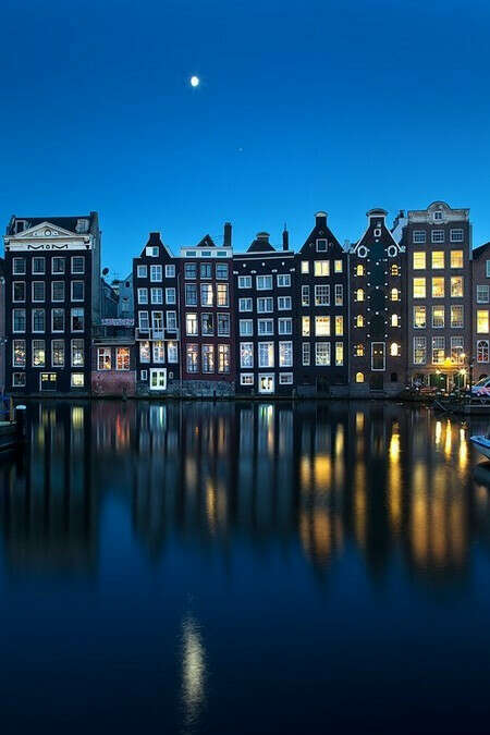 Съездить в Амстердам