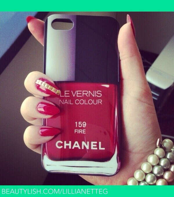 chanel case for iphone
