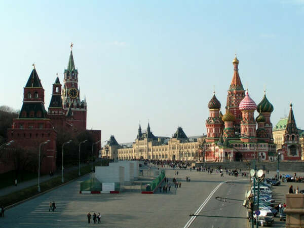 Побывать в Москве