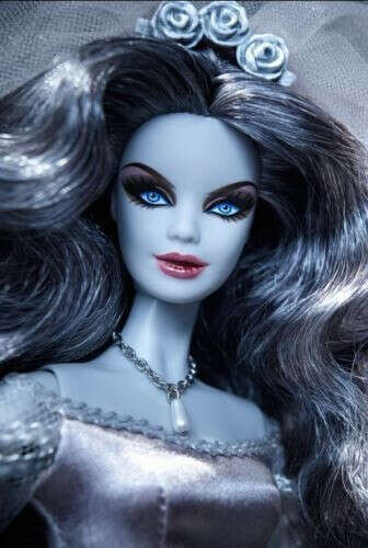 Barbie Haunted Beauty Zombie Bride
