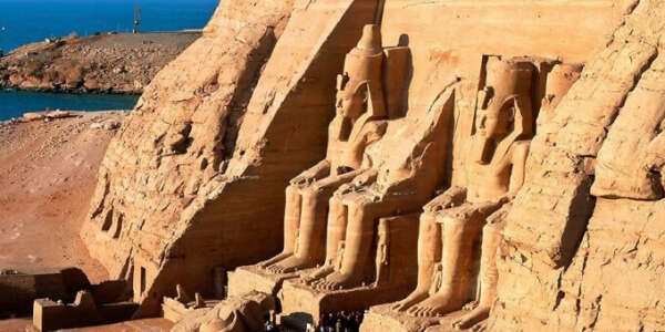 Посетить Долину Царей в Египте