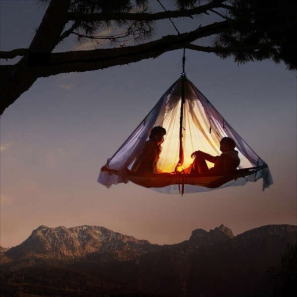 Tree camping