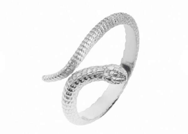 Серебряное кольцо - змея 17 размер