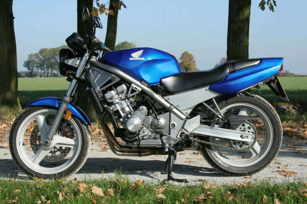 Хочу купить мотоцикл Honda CB 400 1989