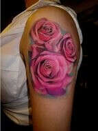 Татуировка на плечо роза