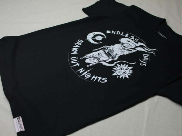 ENDLESS DAYS BLACK T-SHIRT