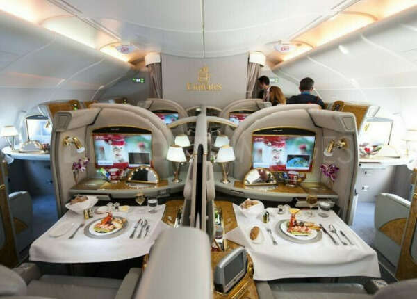 Полет Бизнес классом Emirates