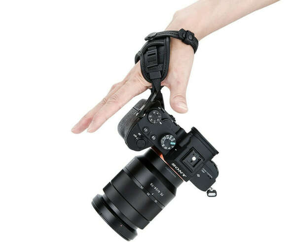 Кистевой ремень для фотокамеры