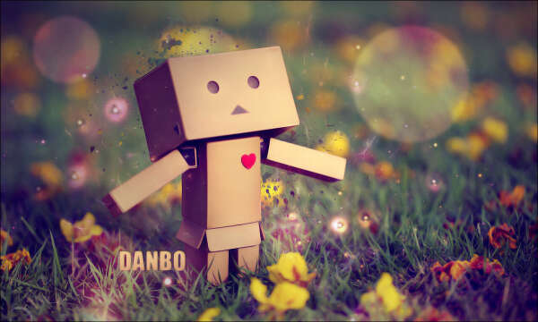 Картонный человечек Danbo