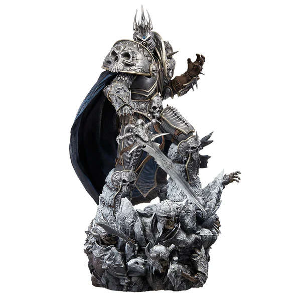 World of Warcraft Lich King Arthas Menethil 26in Premium Statue
