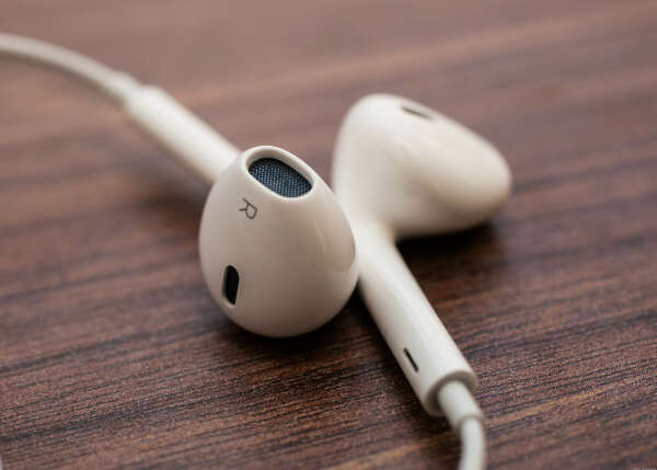 Apple EarPods