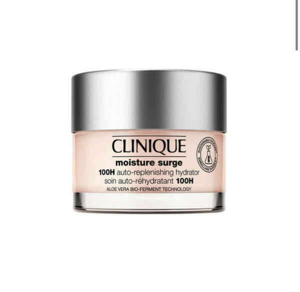 Clinique Moisture Surge Интенсивно увлажняющий гель на 100 часов купить по цене от 1388 руб в ИЛЬ ДЕ БОТЭ, Clinique увлажняющее средство для лица в интернет магазине, арт KWW3010000