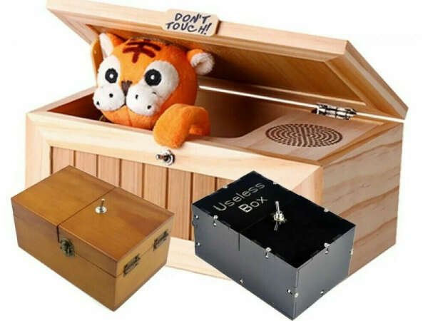 Бесполезная коробка Useless Box с тигром