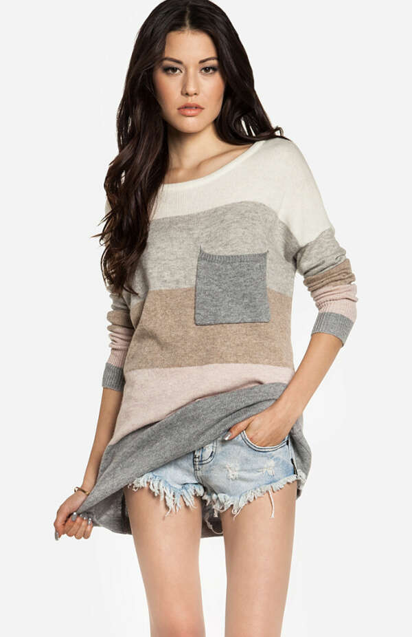 DailyLook: Oversized Large Striped Sweater
