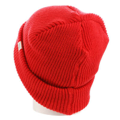 шапка красная
