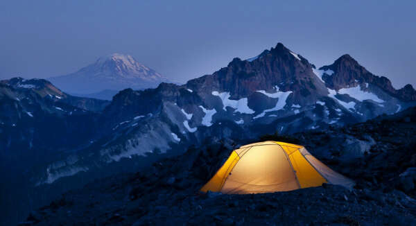 Переночевать в горах в палатке