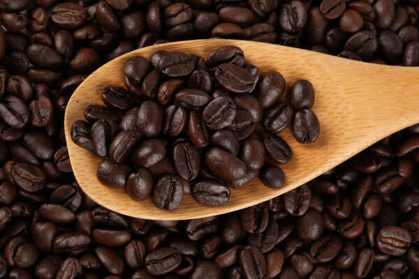 Кофе в зернах (не сильно кислотный) Подробнее в описании.