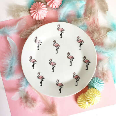 Тарелка фарфоровая Flamingo