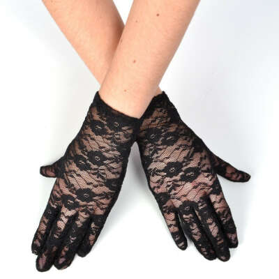 Lace Gloves