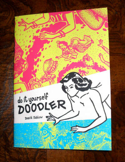 Do It Yourself Doodler [Paperback]