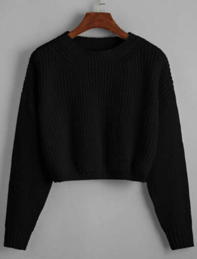 Чёрный короткий свитер