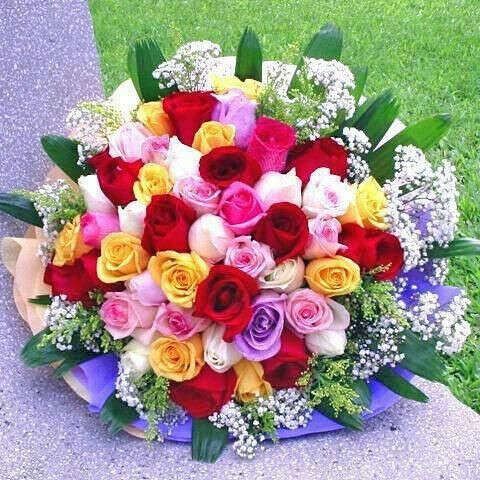 Send Flowers Philippines | 72  Mix Roses Bouquet