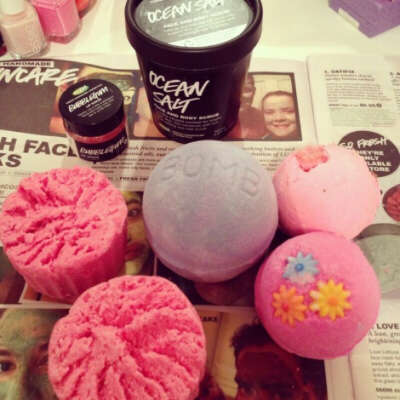 Бомбочки для ванн lush