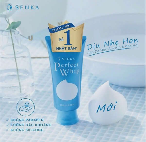 Senka Увлажняющая пенка для умывания с гиалуроновой кислотой и протеинами шёлка, Shiseido Perfect Whip