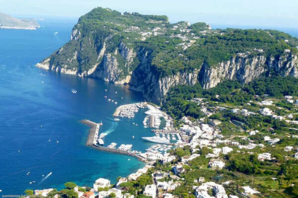Поездка на остров Капри Италия
