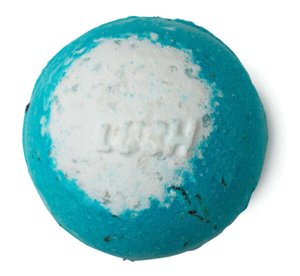 бомбочка для ванной из Lush